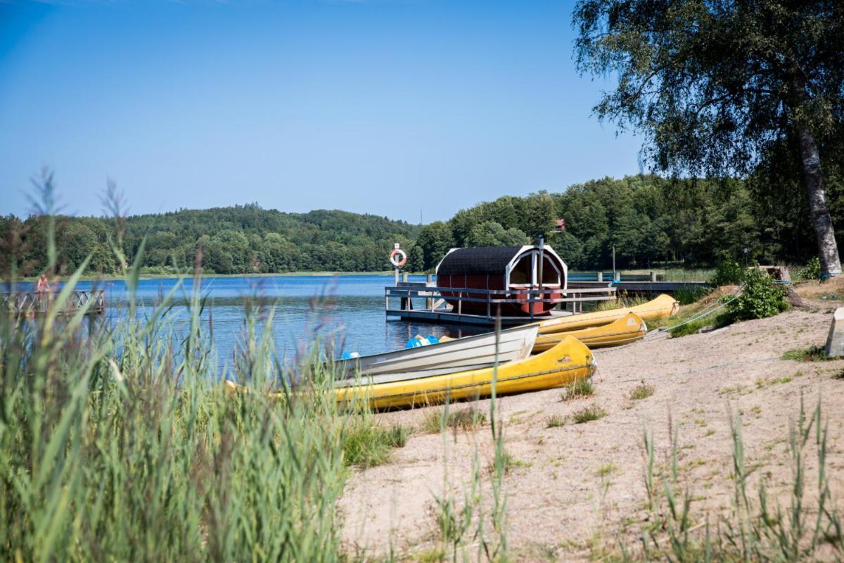 Akulla Outdoor Resort Rolfstorp Exterior photo